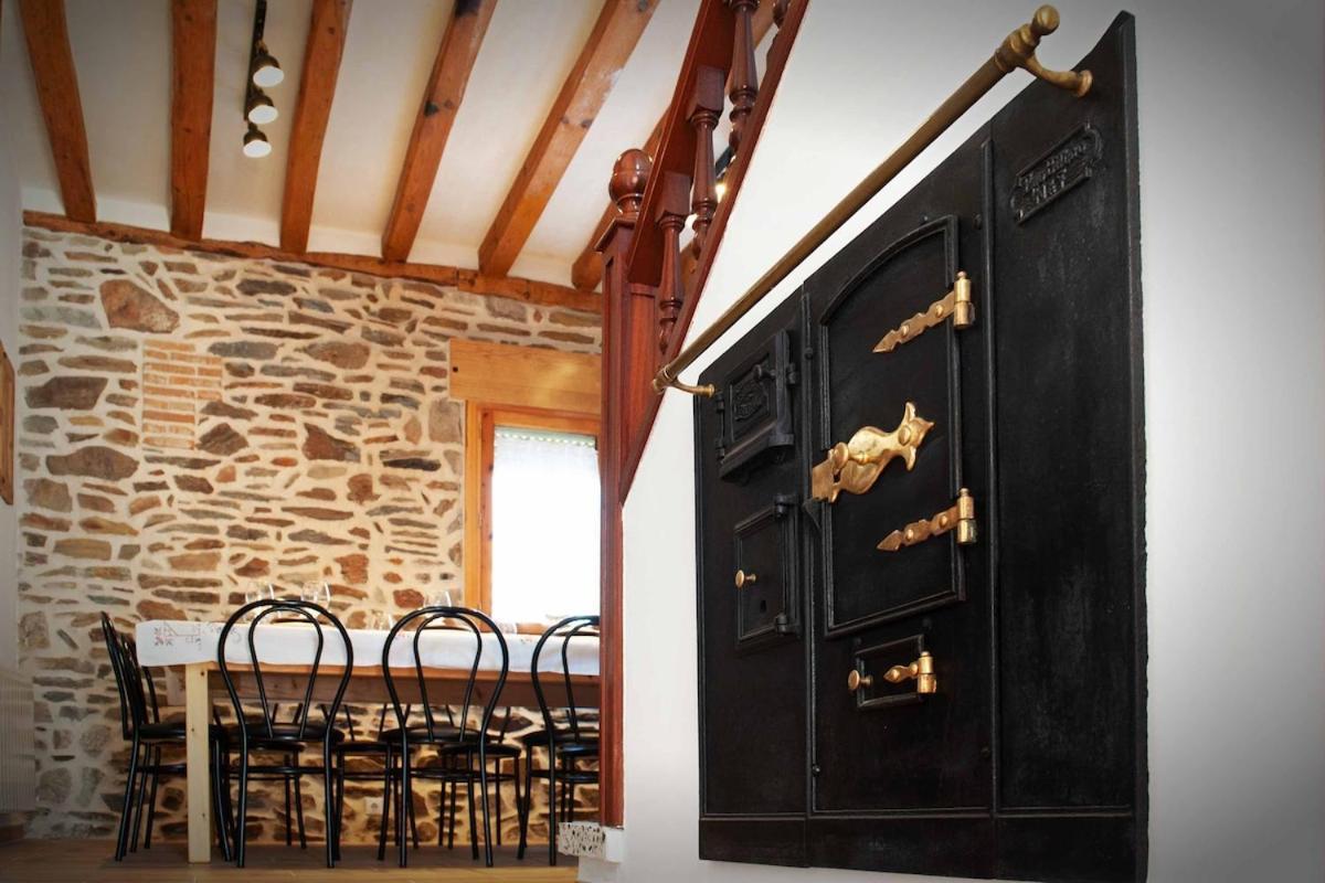 Casa Rural Micaela En Navas De Oro 外观 照片